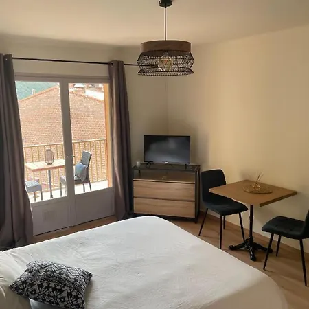 Les Residences Du Port La Siesta Apartment