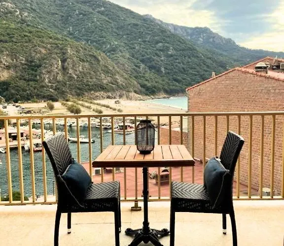 Les Residences Du Port La Siesta Porto (Corsica)